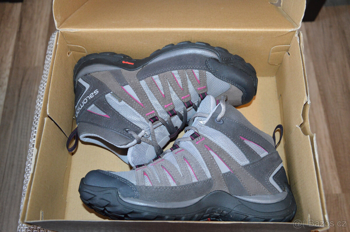 Nepromokavé outdoorové boty Salomon vel. 36