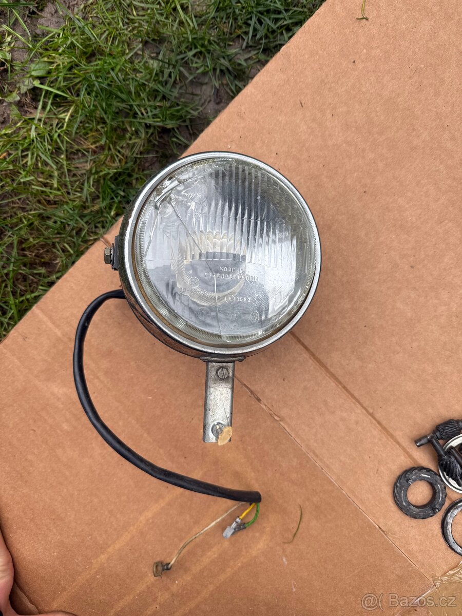 Babetta 210/215 přední světlo