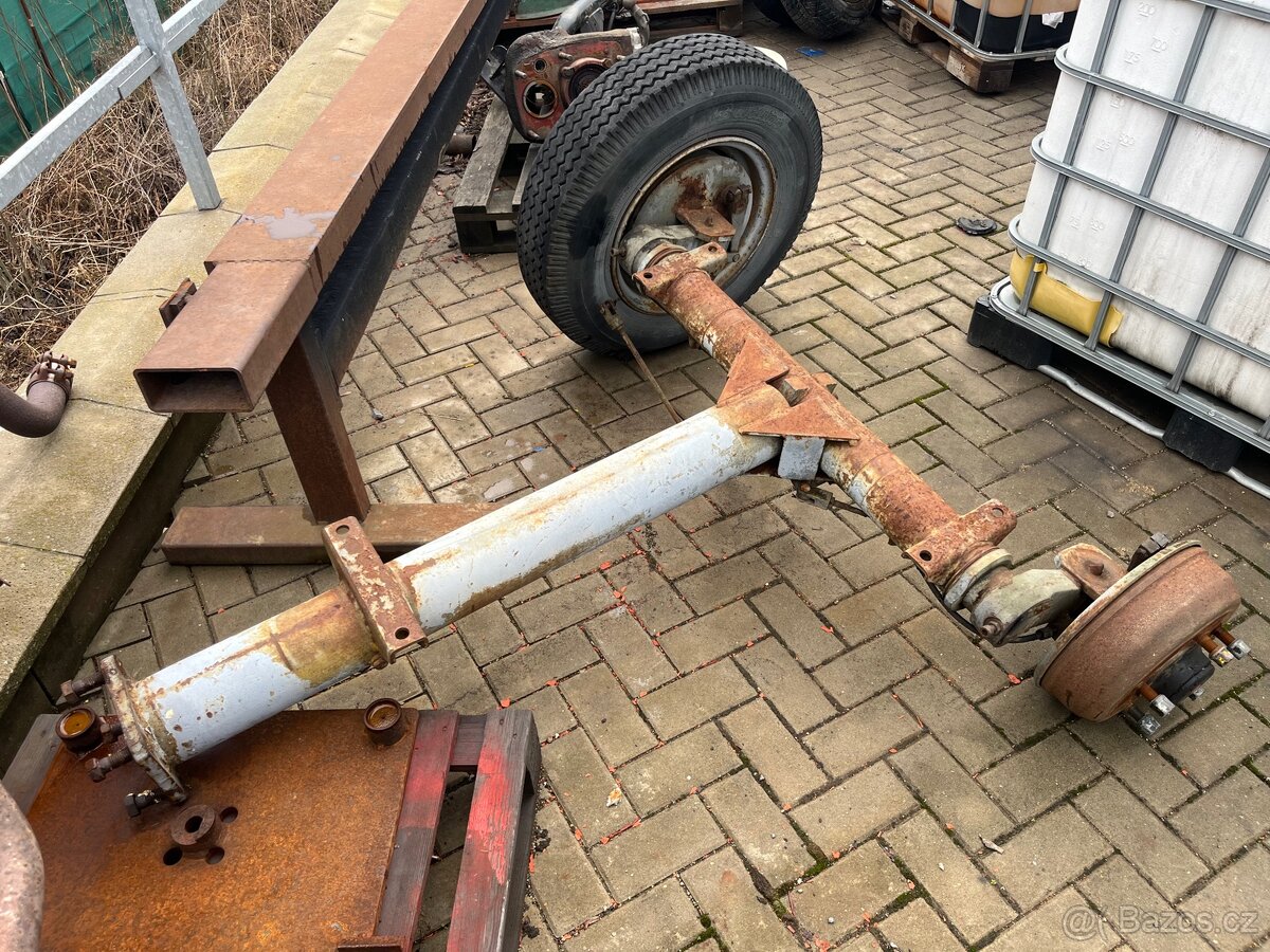 Brzděná náprava 3500 kg