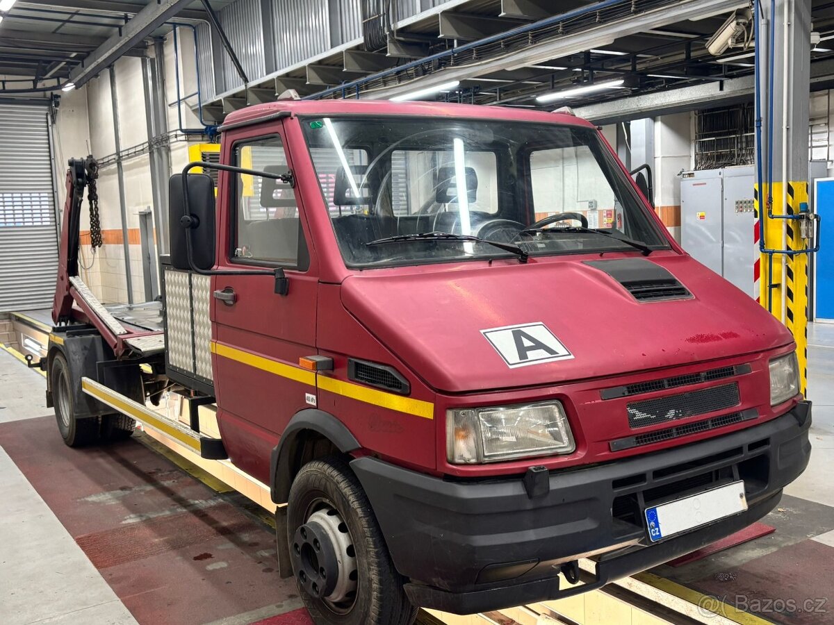 Iveco 59 E 12 nosič kontejneru