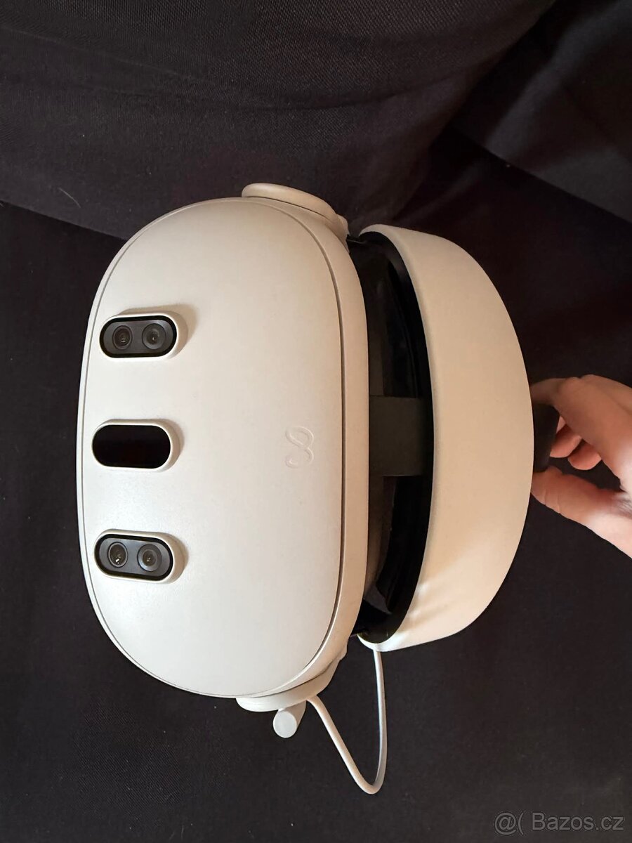 Meta Quest 3 + Boost Halo Battery Strap
