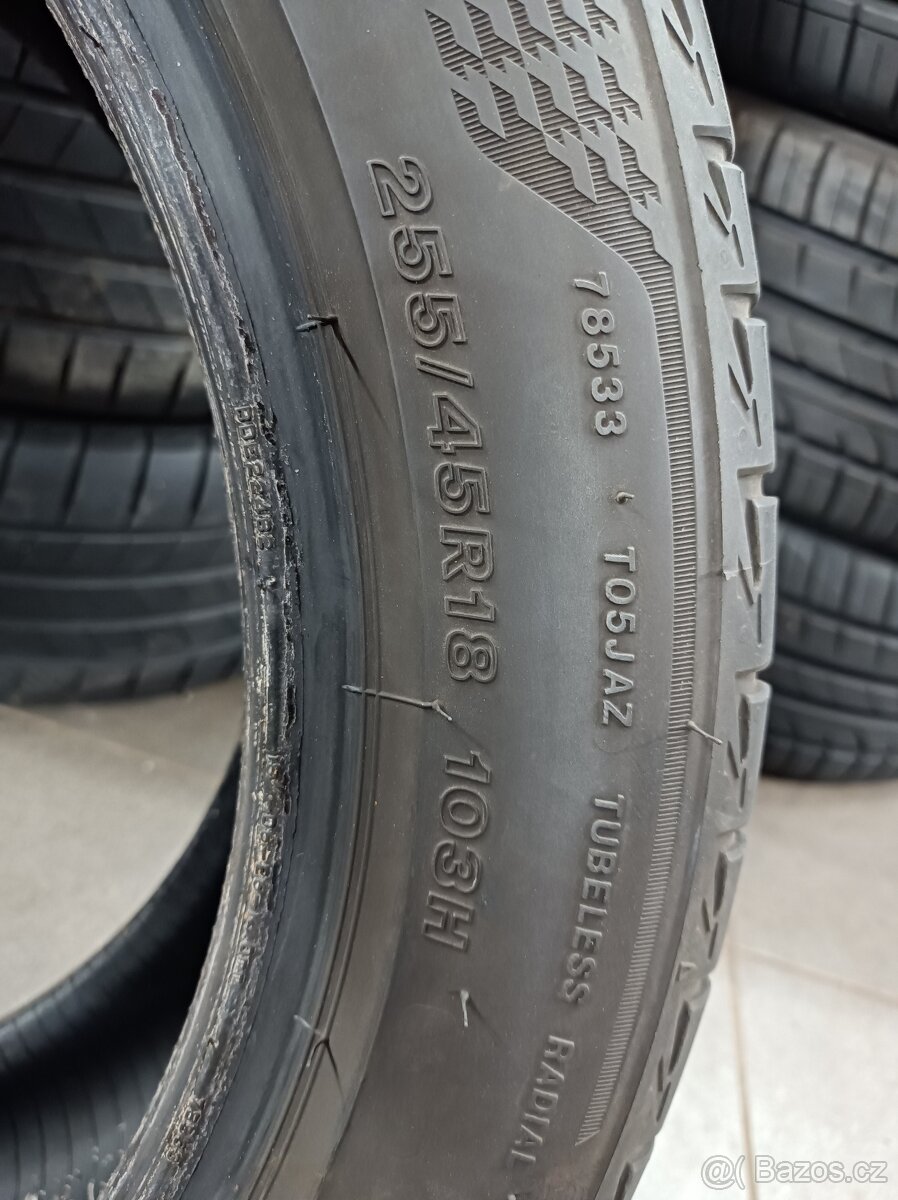 Bridgestone 255/45 R18 103H