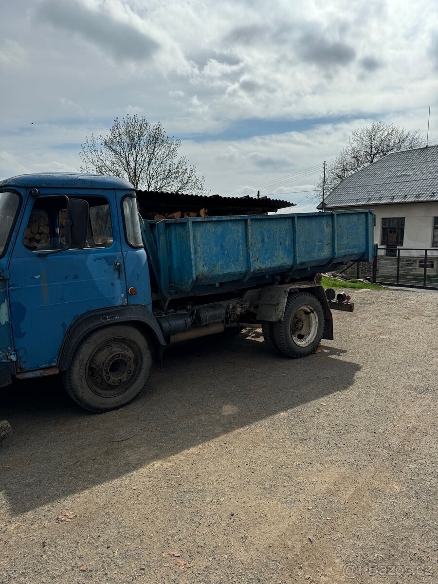 Nosič kontejneru avia 31