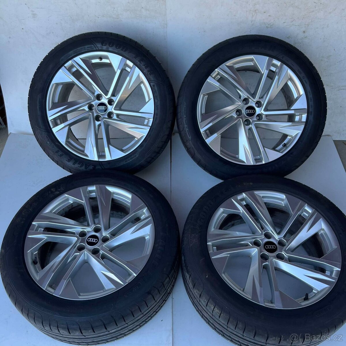 ALU KOLA AUDI Q7 SQ7 20" LETNÍ 7MM 2023 ROK