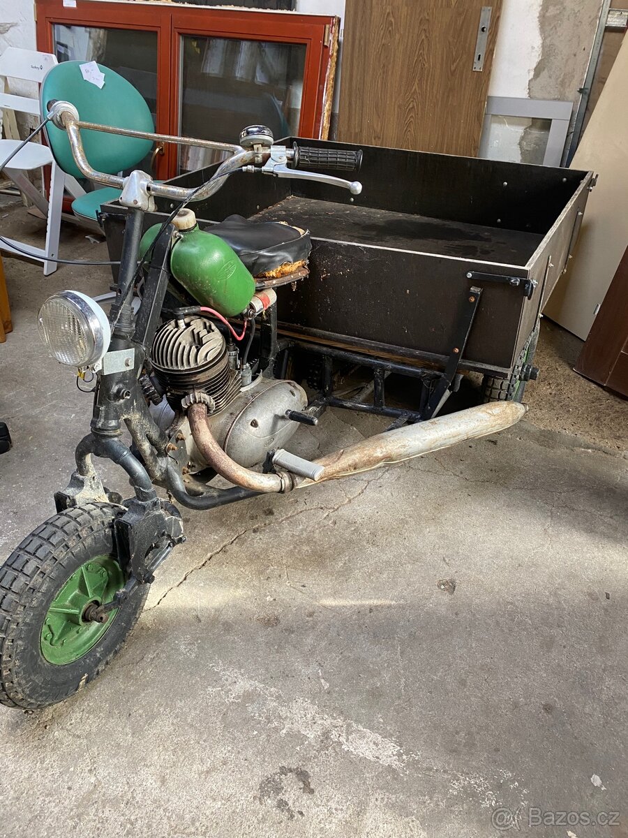 Jawa 250 rykša