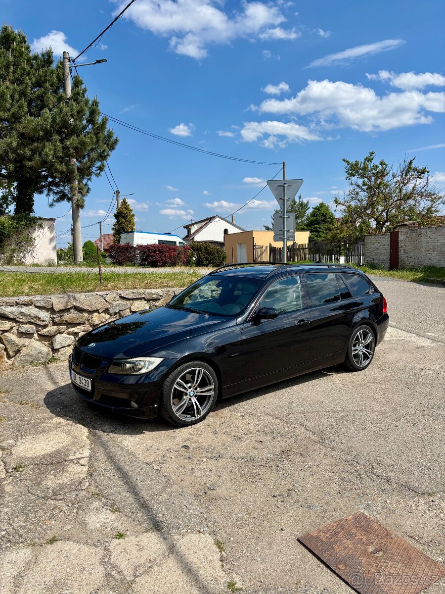 Prodám BMW 330xd, e91