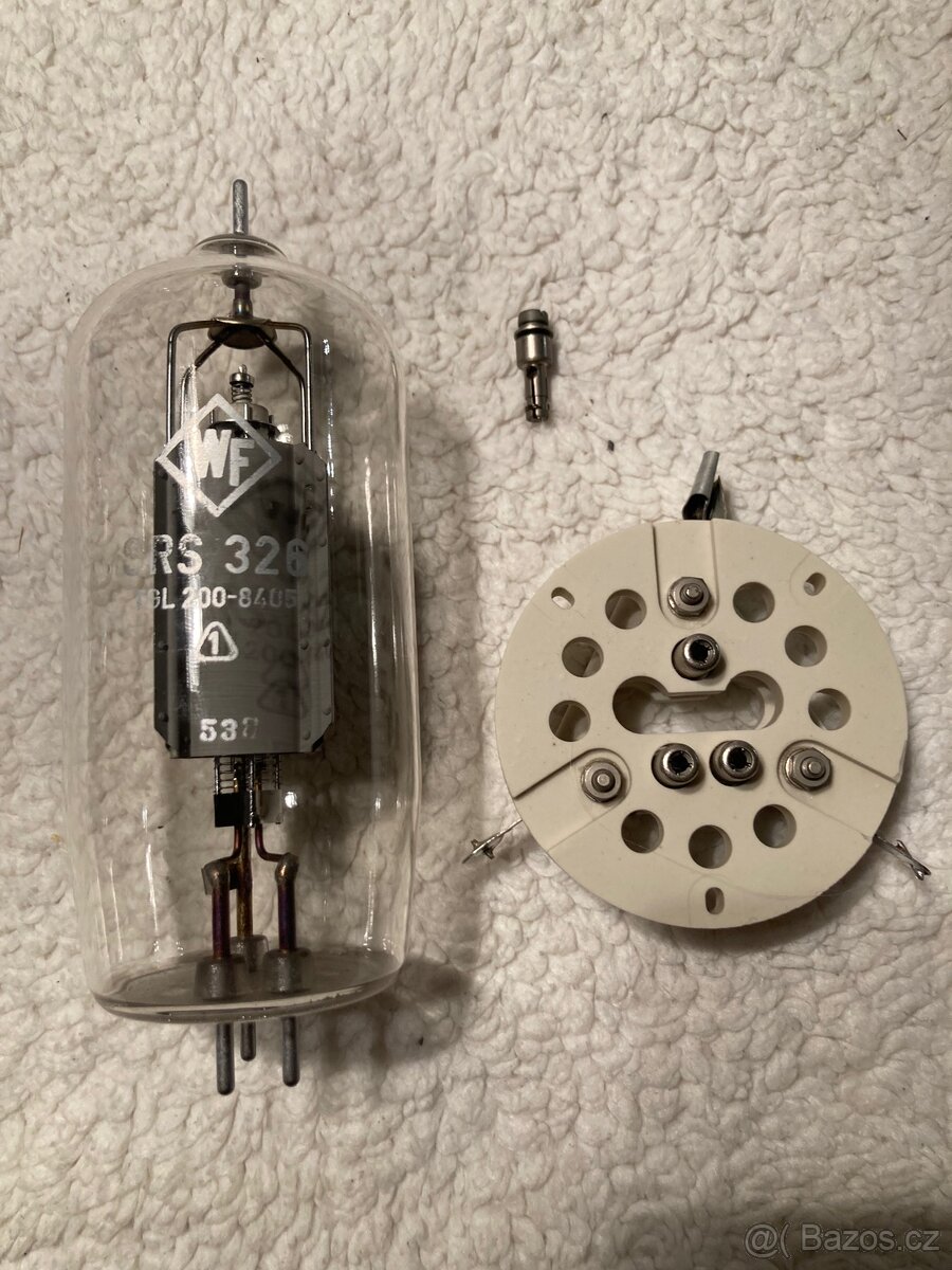 Elektronka SRS326 + patice