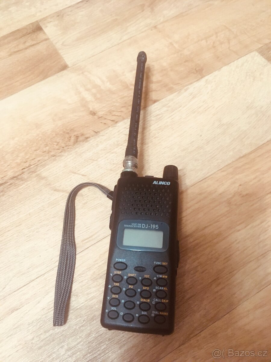Alinco DJ-195E