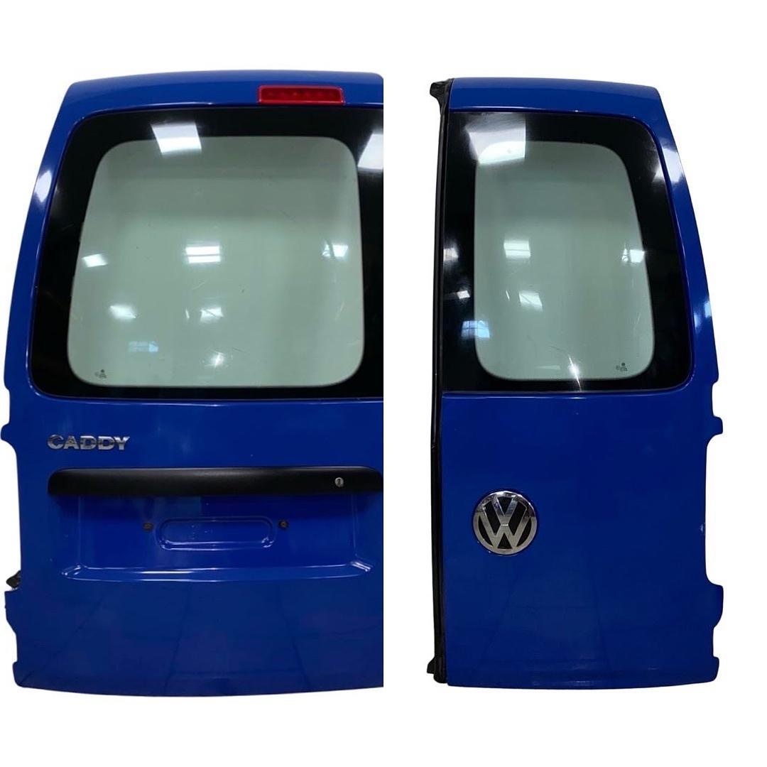 Páté dveře levá a pravá strana LA5C VW Caddy 2K r.v. 2009