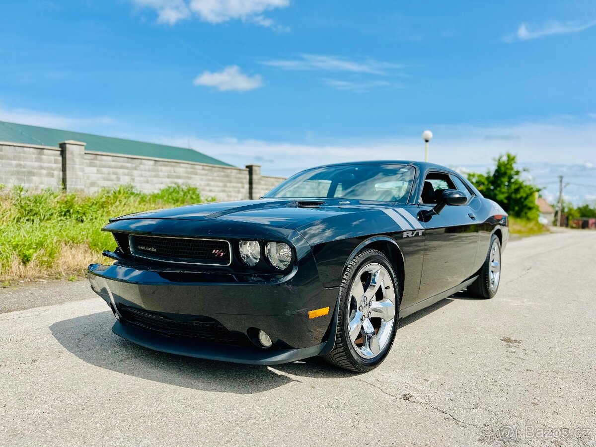 Dodge Challenger R/T Plus V8 5.7 Hemi