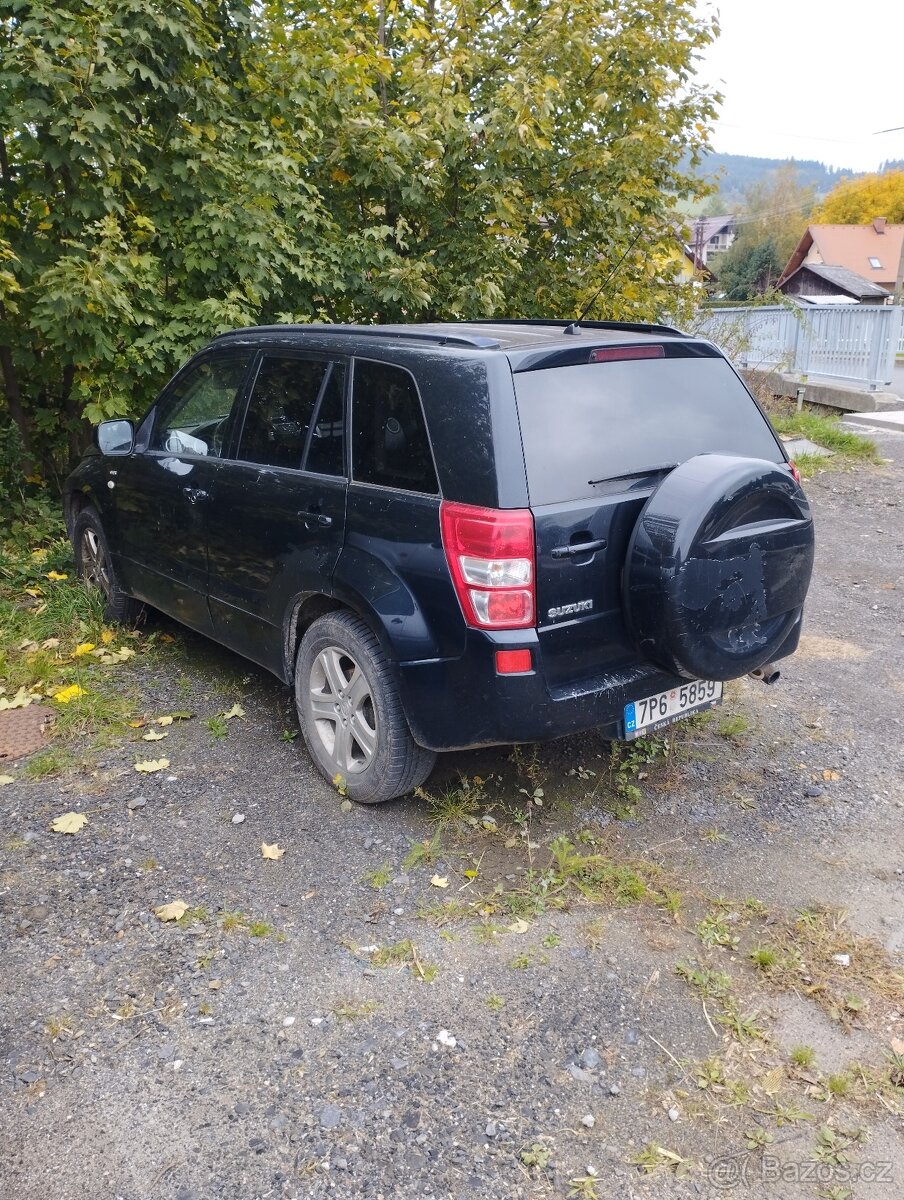 Suzuki Grand Vitara.