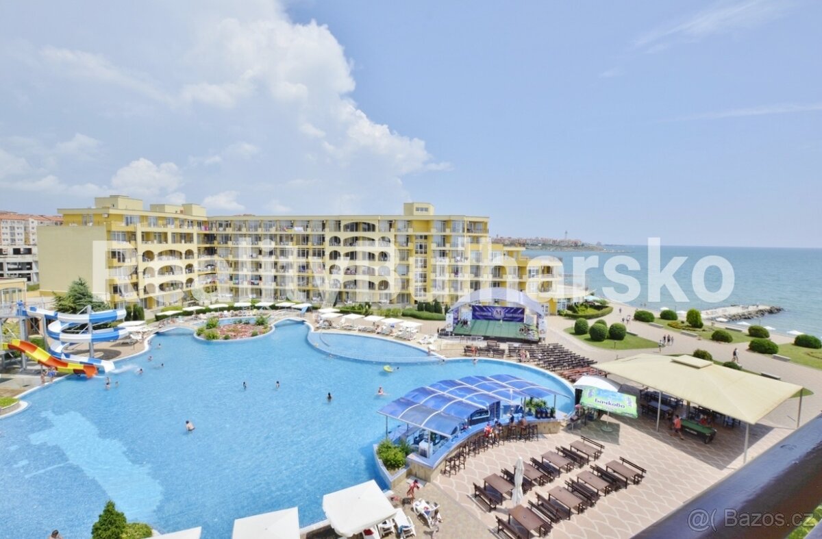 Prodej apartmánu 82m2 2+kk s verandou u moře – Aheloy