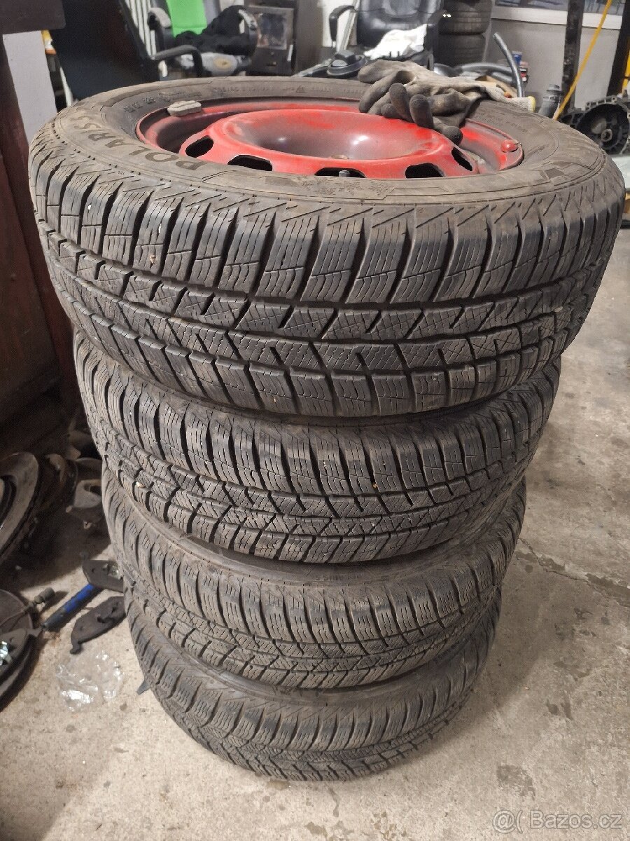 Pneu 195/65 R15, 5x100