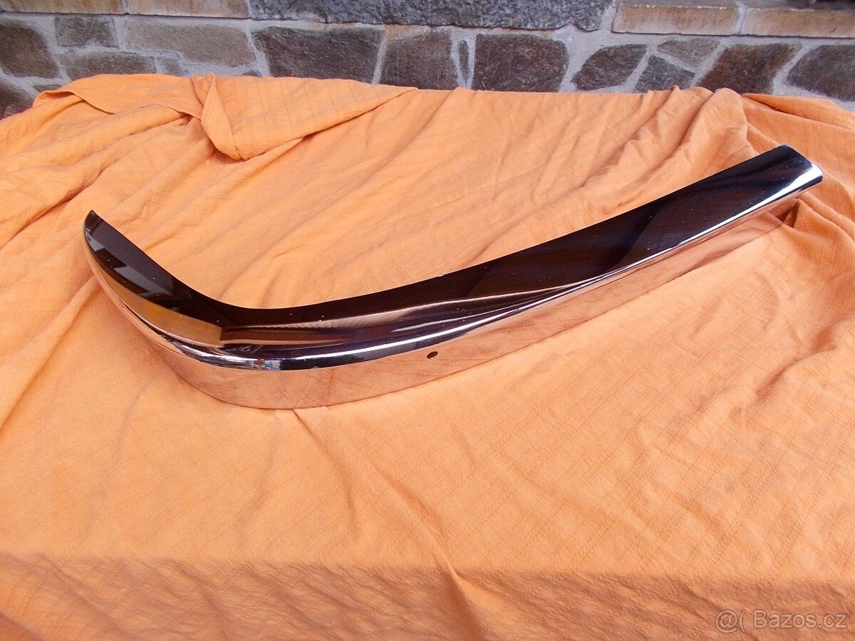 Škoda 100 nárazník