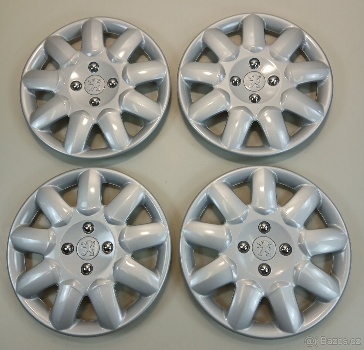 Poklice Peugeot 15" 4ks NOVÉ