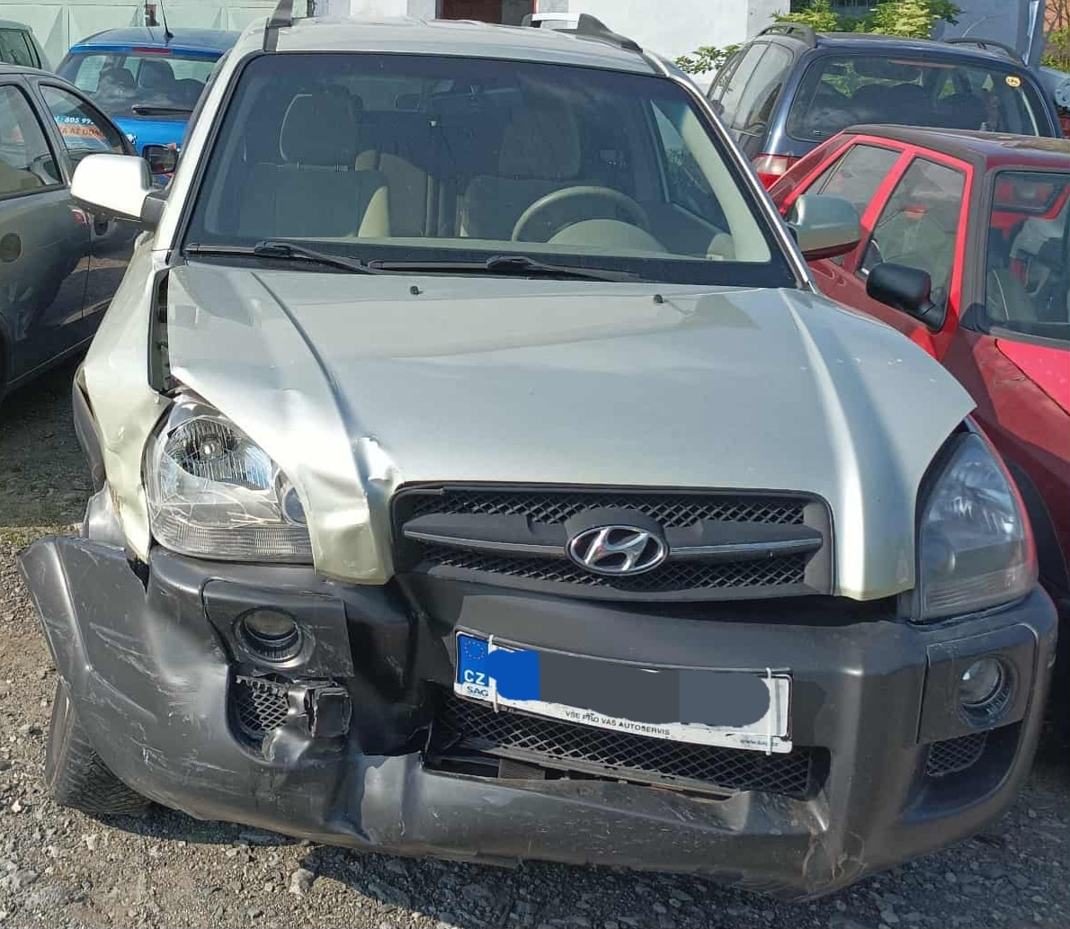 Prodám na náhradní díly či k opravě