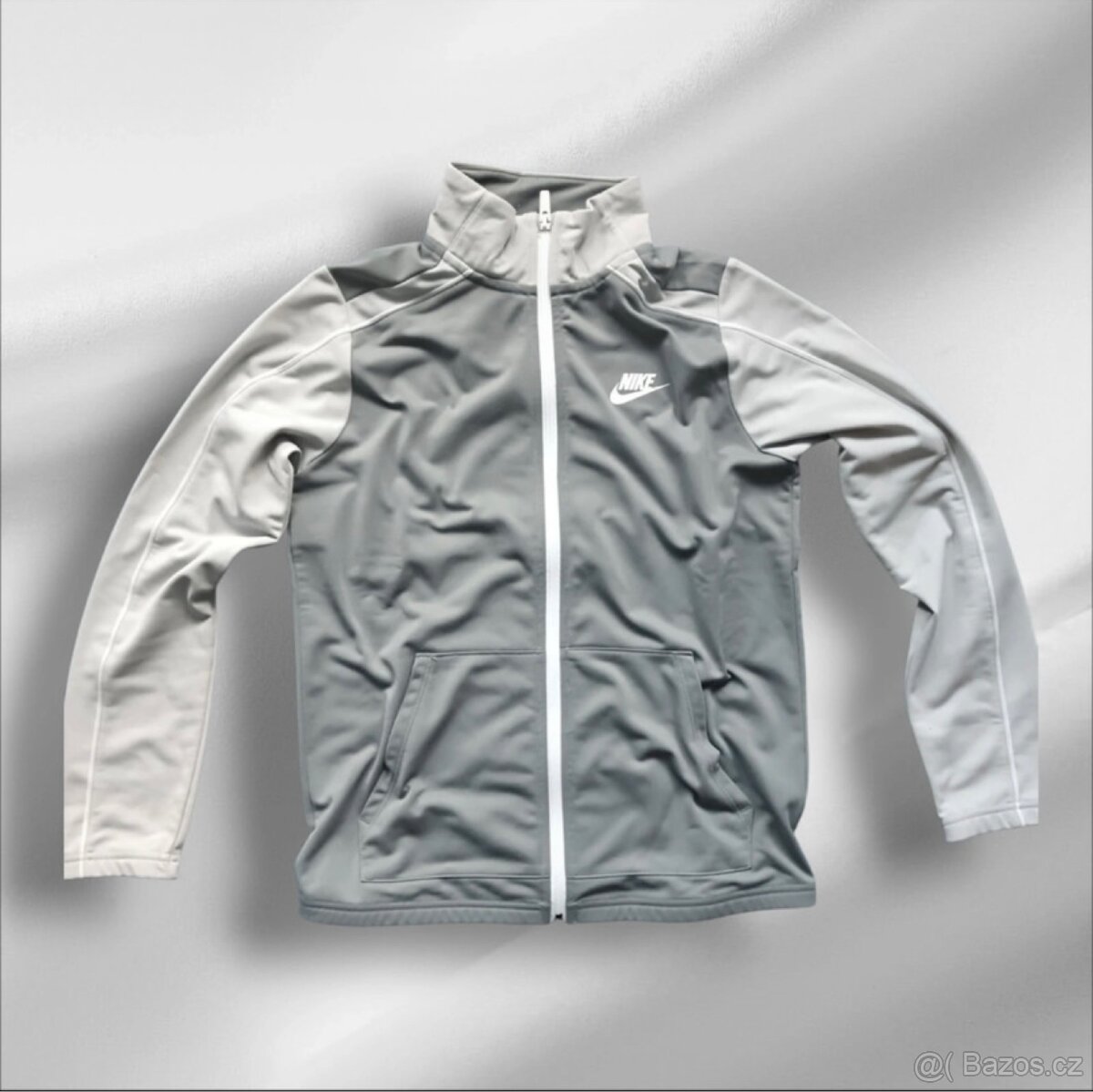 🧥 NIKE sportovní mikina