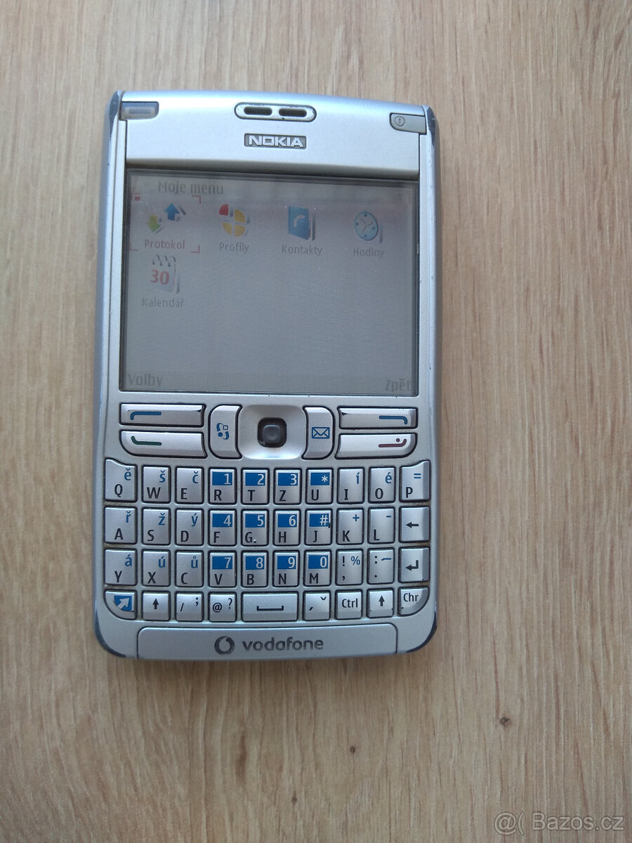NOKIA E61