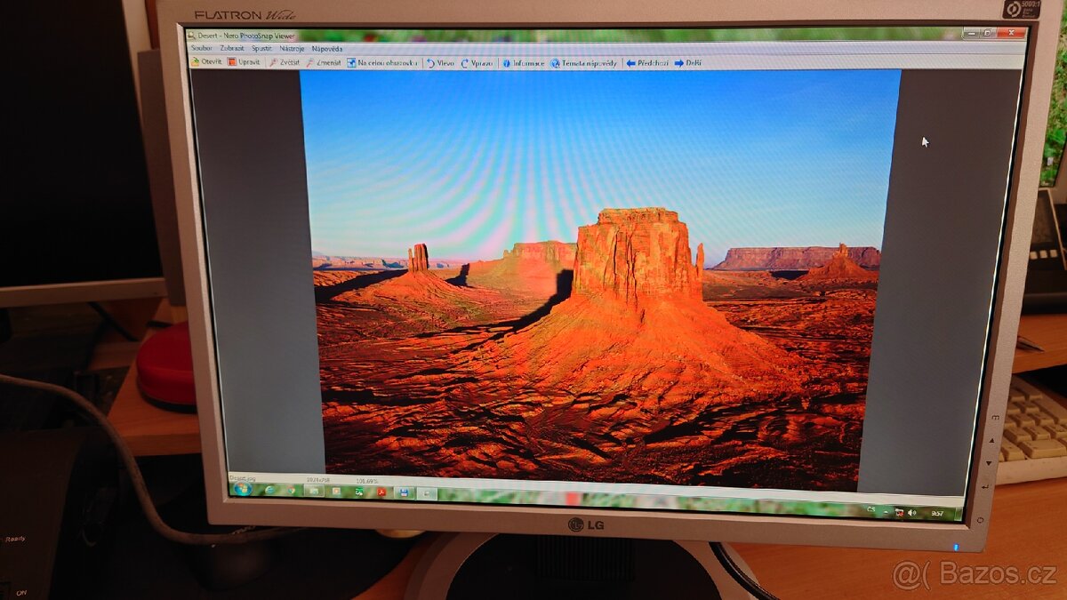 SIROKOUHLY MONITOR LG FLATRON L194WT-SF