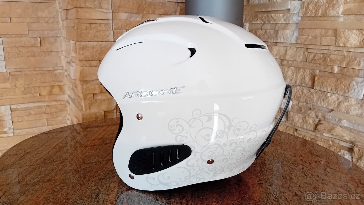 Dětská lyžařská helma Arcore xs