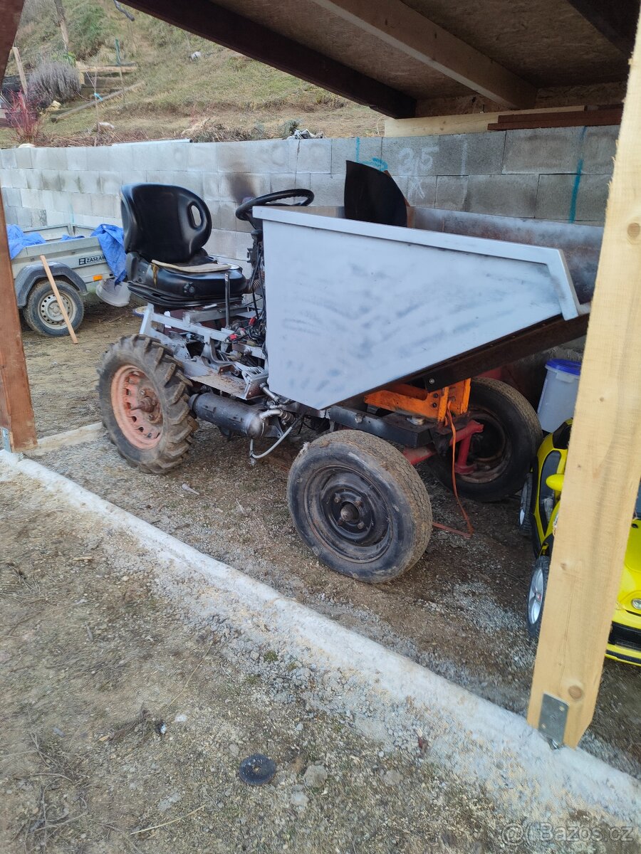Traktor domácí výroby