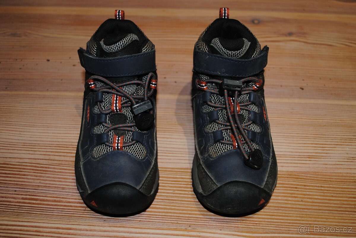 prodám dětské kotníkové boty Keen vel. 25/26 EU