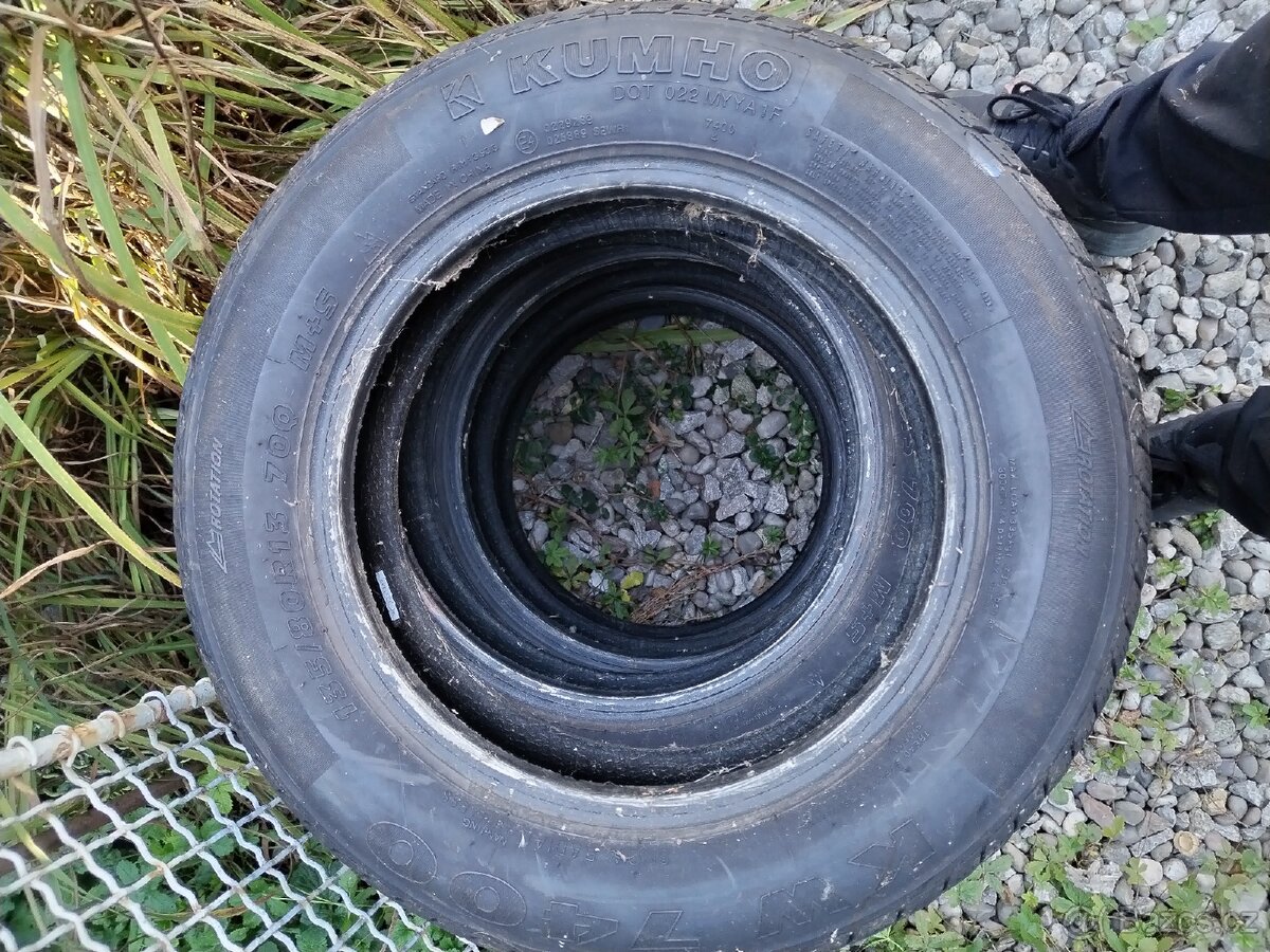 Prodám pneumatiky, celou sadu,