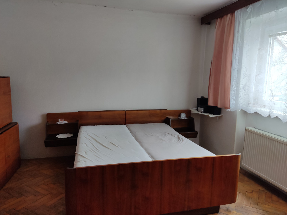 Prodej ložnice (retro nábytek)