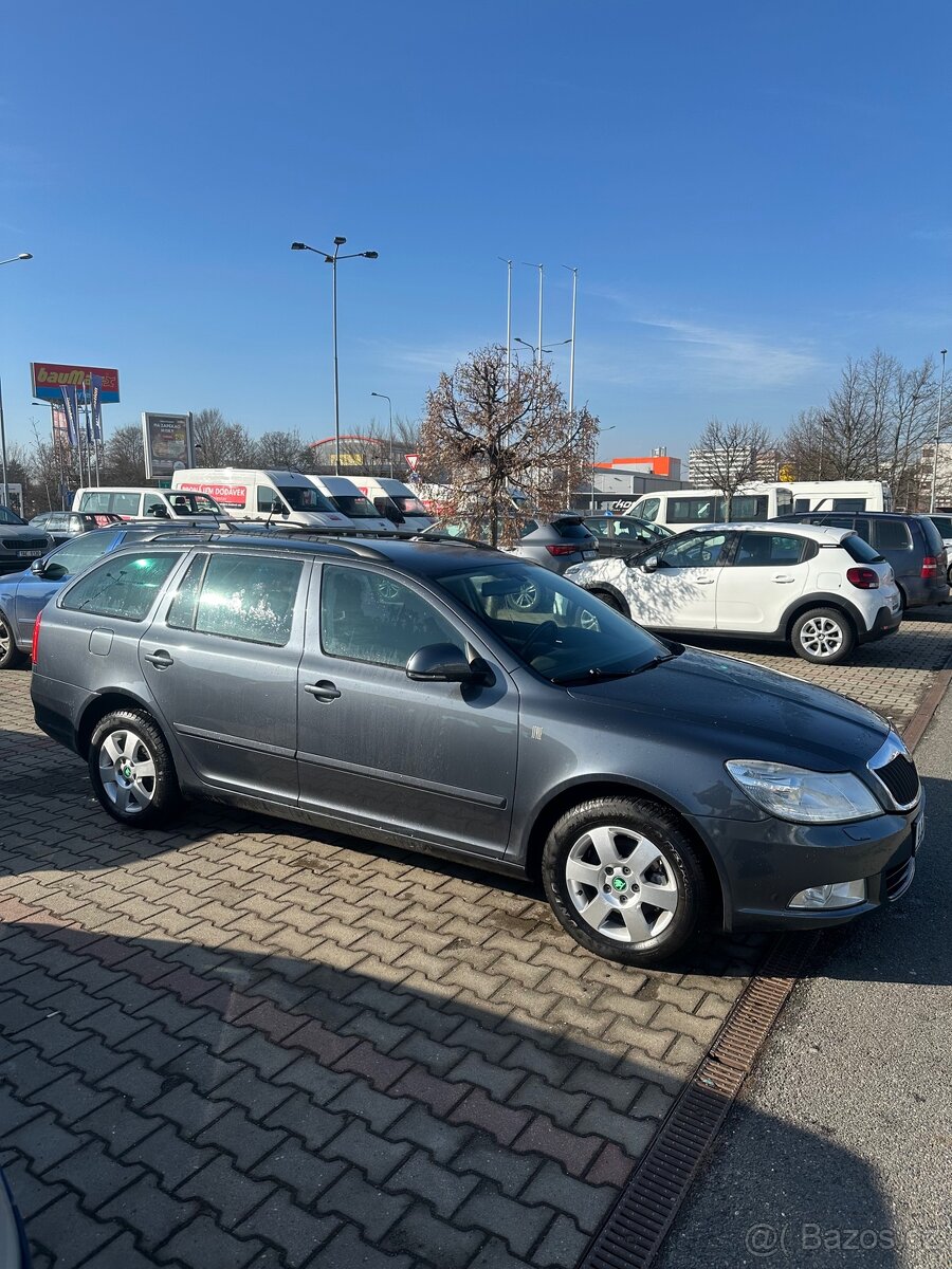 ŠKODA Octavia II Combi Facelift Motor 1.6 TDi. Rok 2012