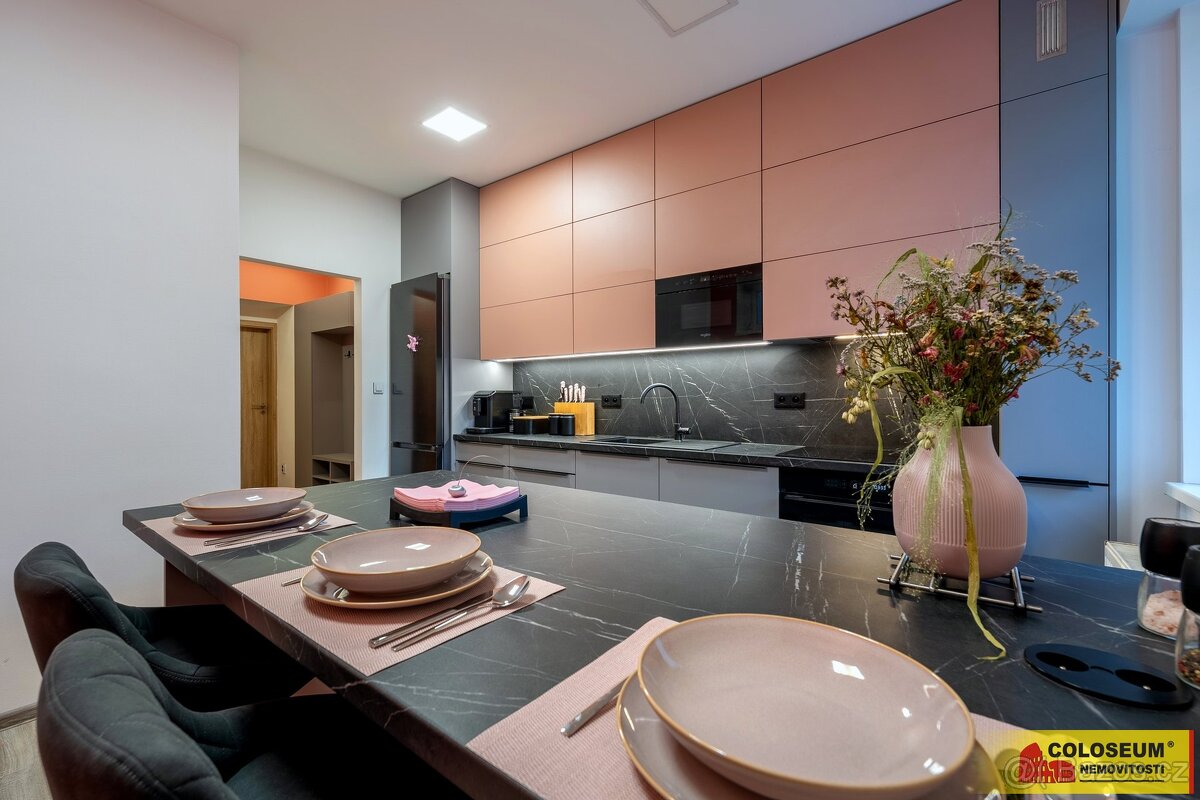 Brno - Ponava, byt OV 2+1 66 m², rekonstrukce,  sklep - byt