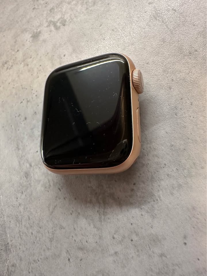 Apple Watch Series 6 GPS 40mm