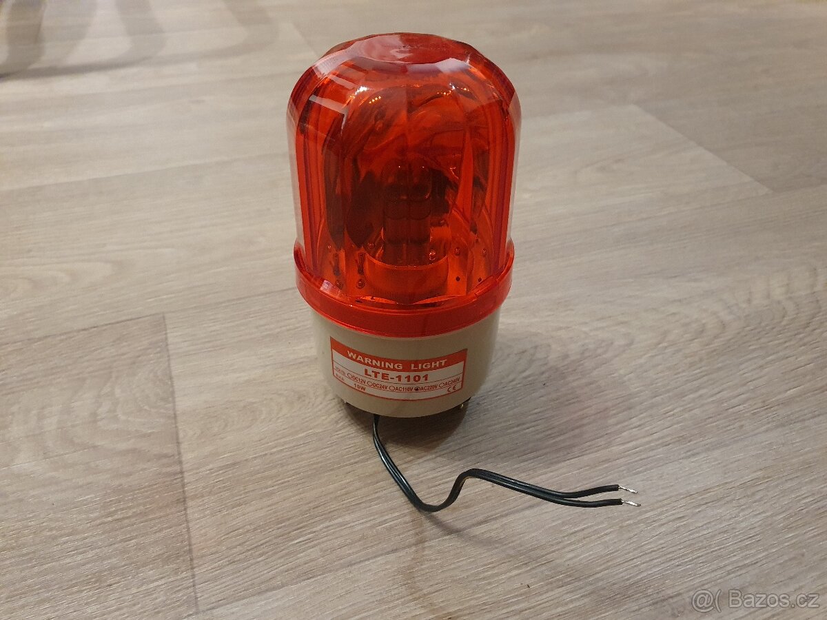 Majáček červený na 220V 10W