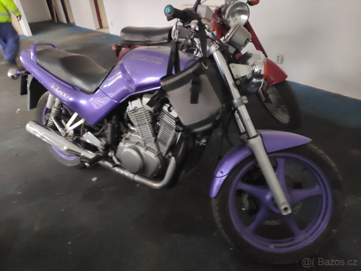 Suzuki vx 800 jako nová STP psané na mne