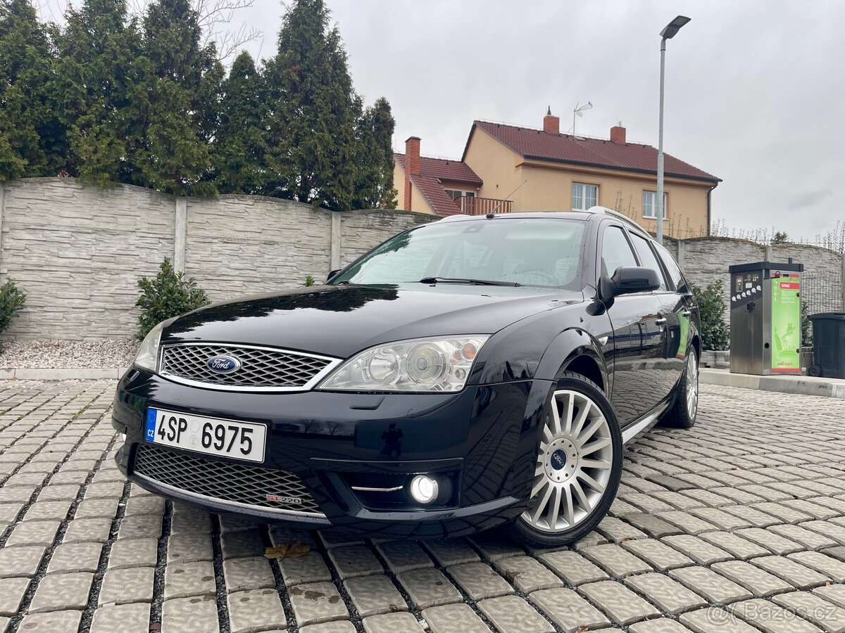 Ford Mondeo ST220