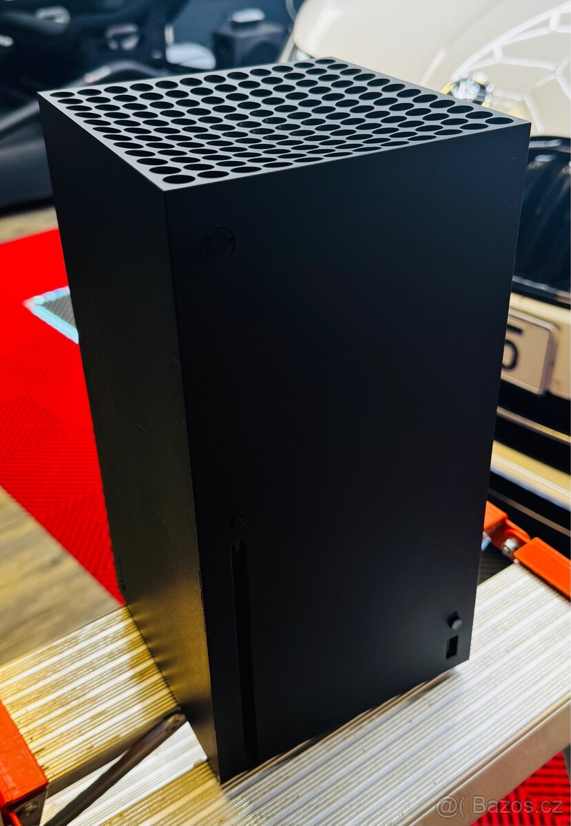 XBOX X