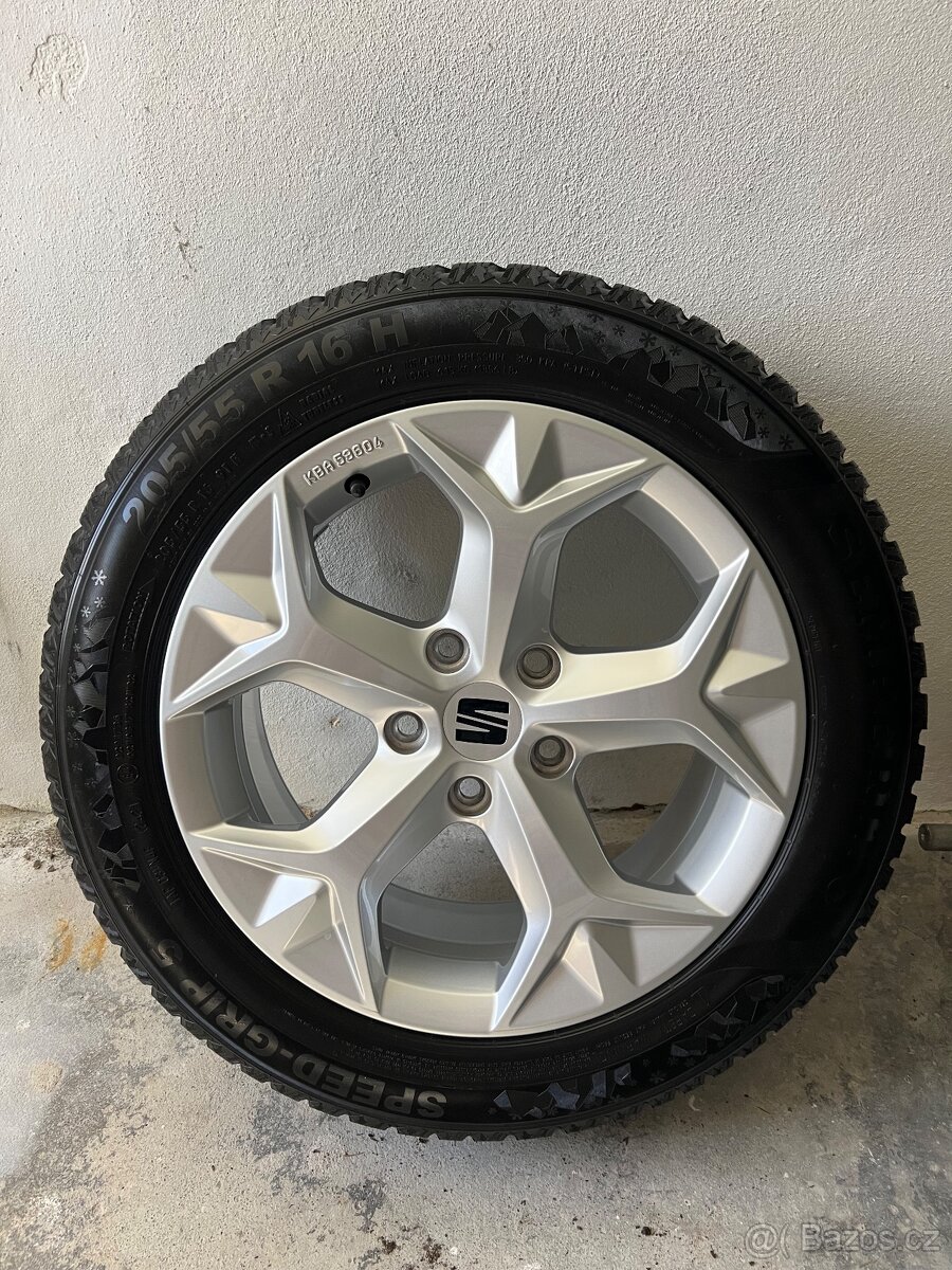 Alu disky Seat 5x112 + zimní pneu 205/55/R16