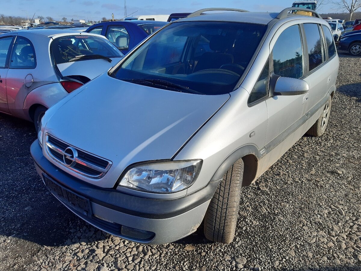Opel Zafira 2003 1,8 16V 92kW Z18XE - DILY z VOZU