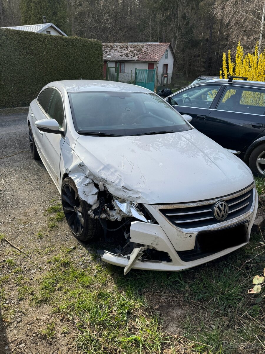 Prodám bourané VW Passat CC 2.0 nehoda z 18.3.2025