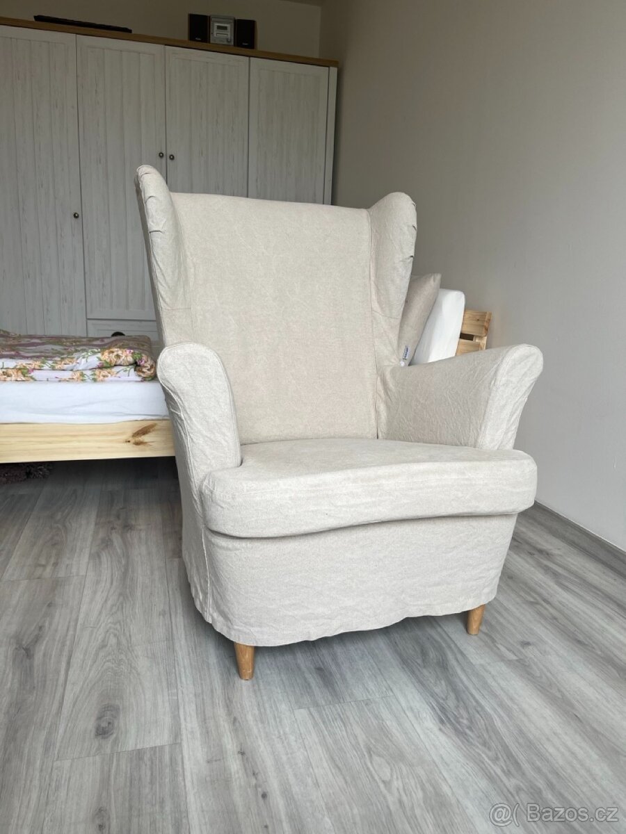 Křeslo ušák - Ikea Strandmon - zelené + béžové potahy