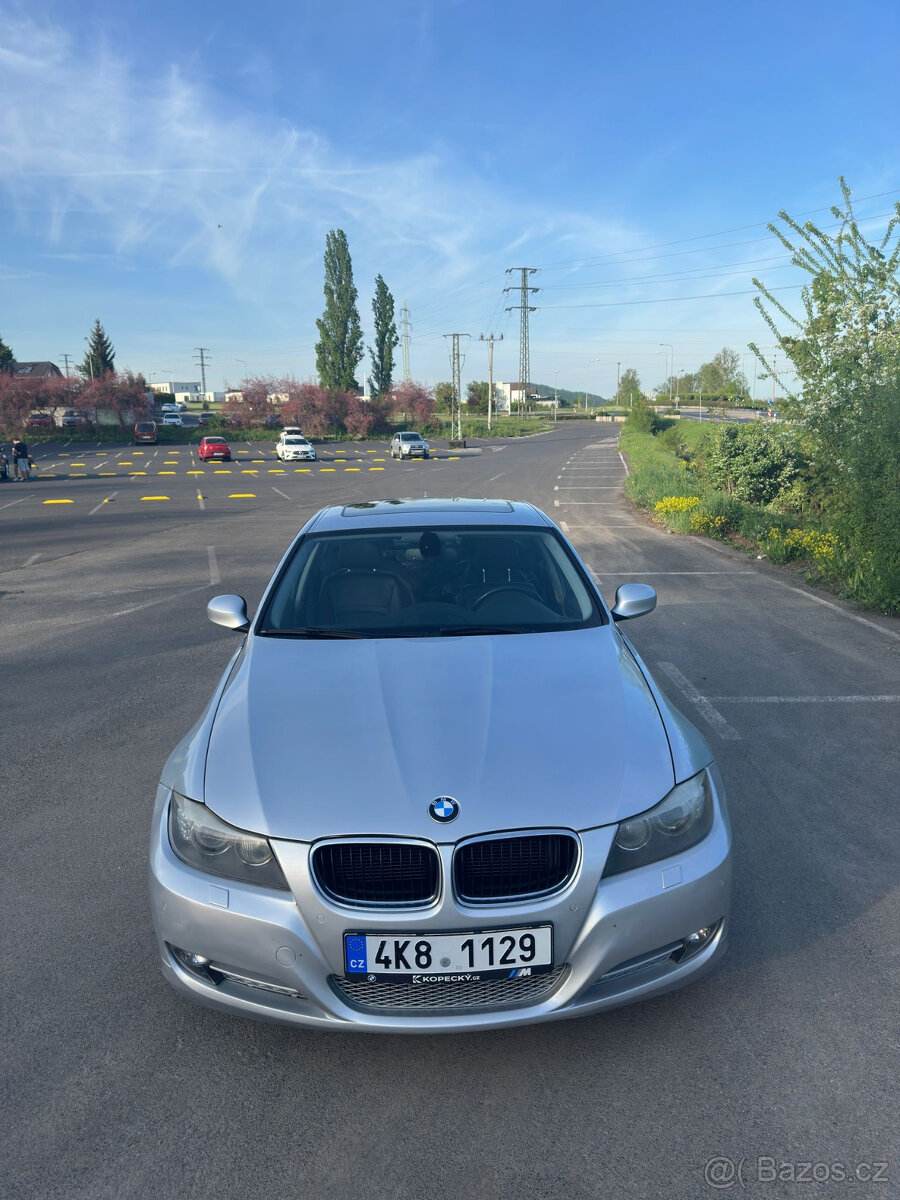 Prodám BMW 320d, 135kw, r. v. 2011, automatická převodovka