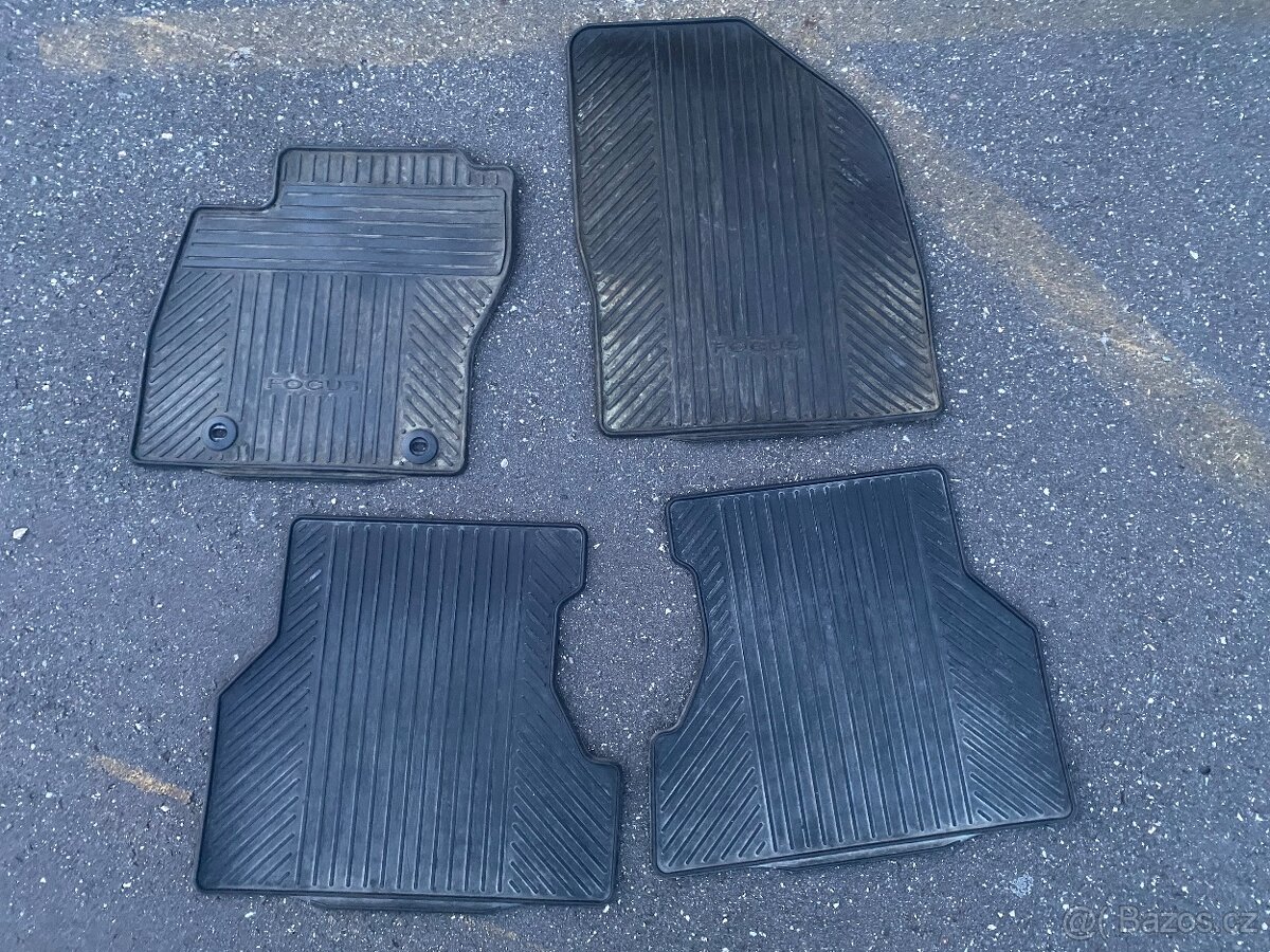 Ford Focus MK2 (2005-2011) gumové koberečky originál