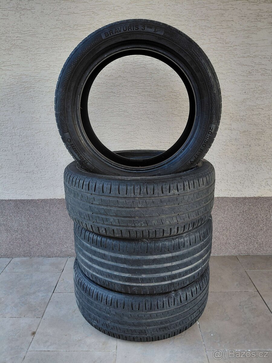 Letní pneu Barum Bravuris 3