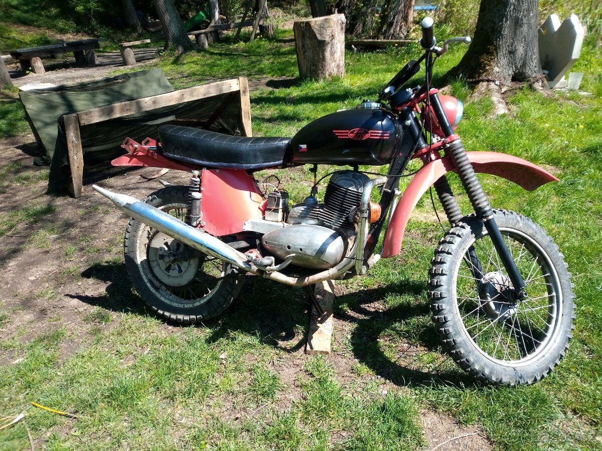Jawa ČZ Cross 250