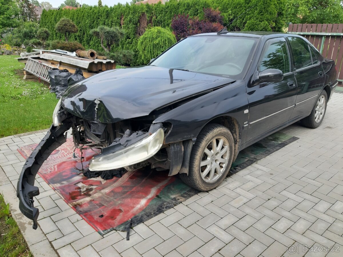 Peugeot 406 200 HDi havarovaný