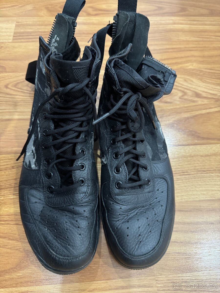 Nike Air veilkost 45
