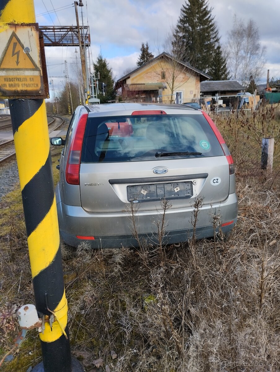 Na náhradní díly