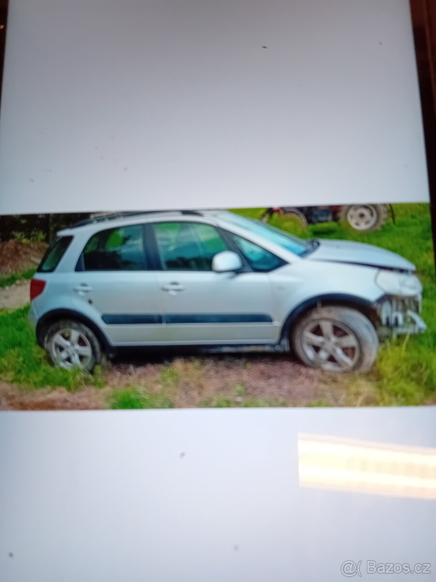 Suzuki SX4