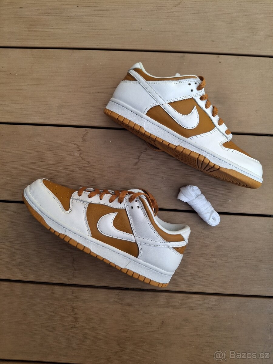 Nike dunk low