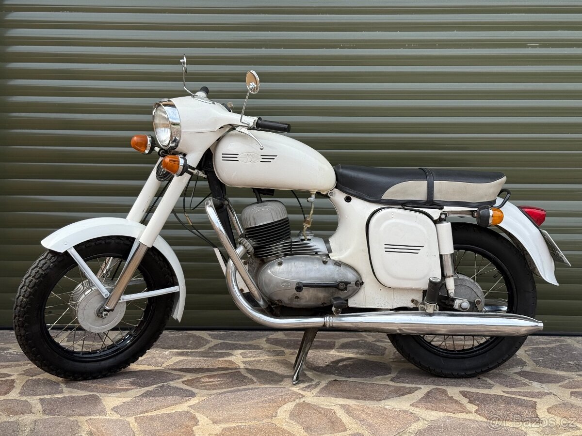 Jawa 350/360 nova stk - doklady - plně funkční (1967)