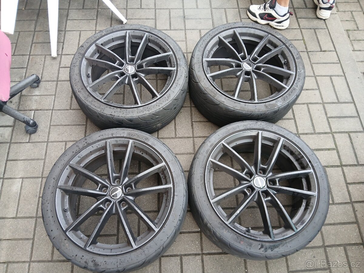 Alu kola 5x112